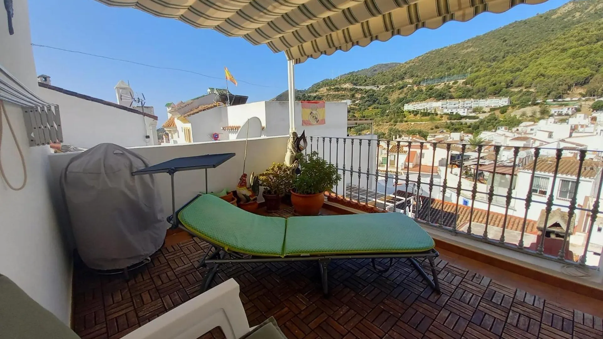 Casa Gallo Ojen Holiday home